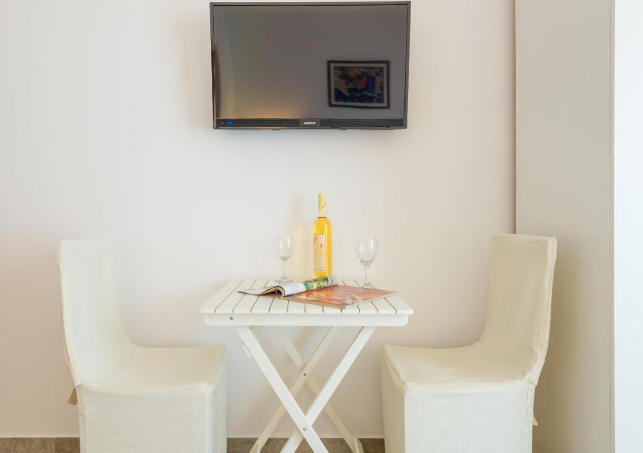 Mihaela & Brigita Bayview Studio Apartments Ragusa Esterno foto