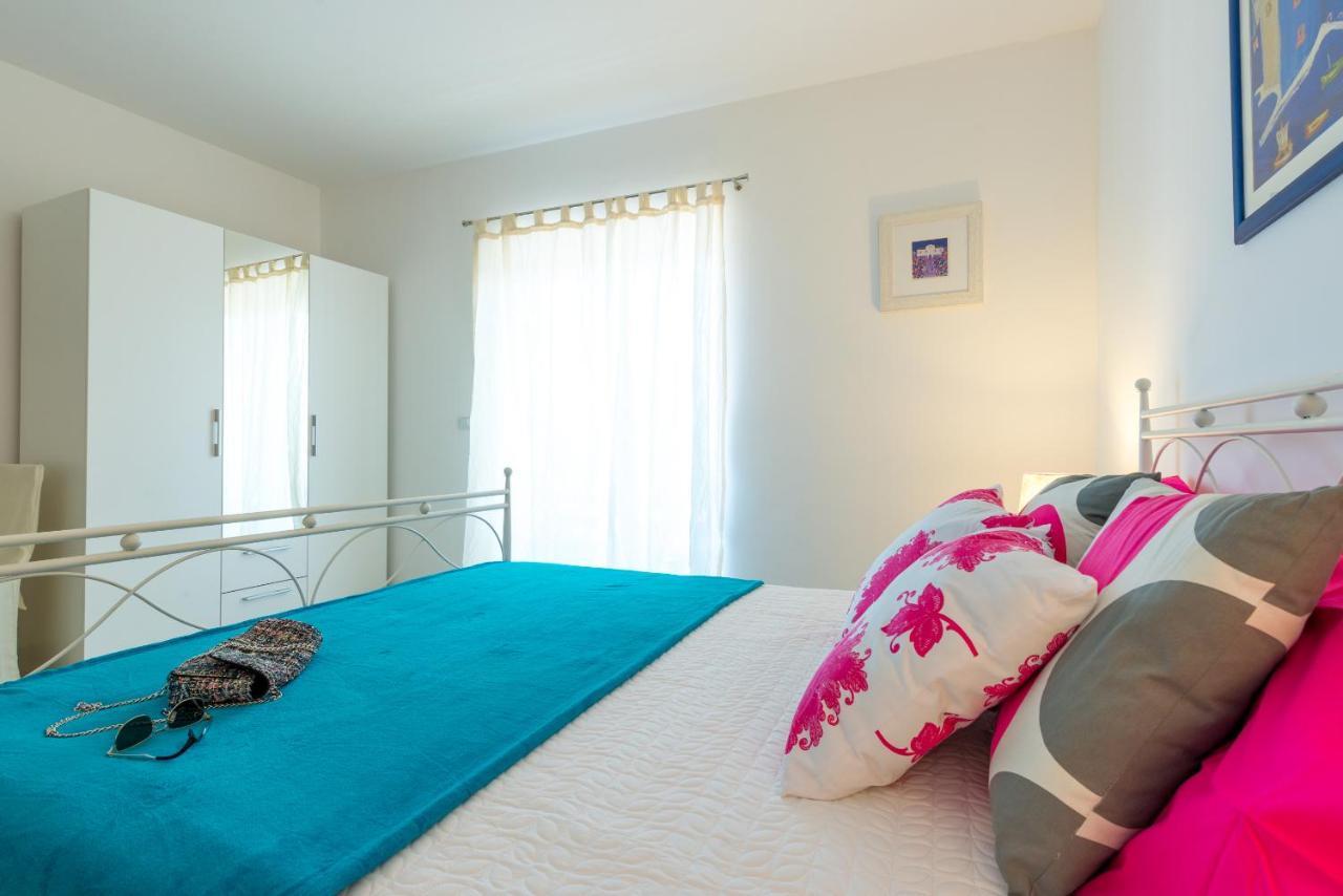 Mihaela & Brigita Bayview Studio Apartments Ragusa Esterno foto